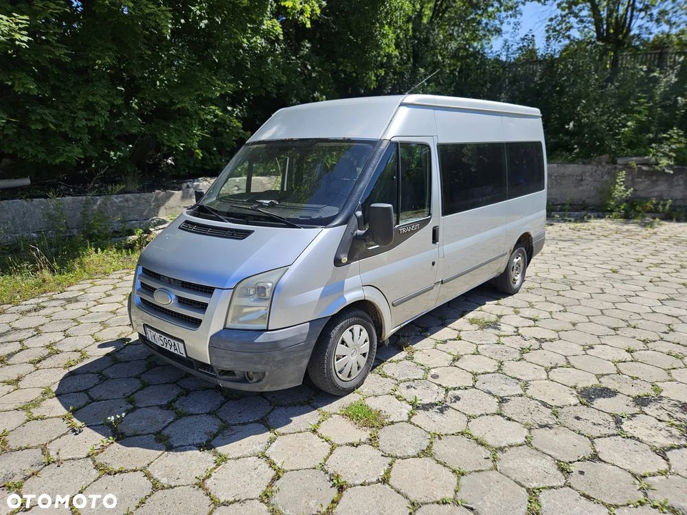 Ford Transit - 1