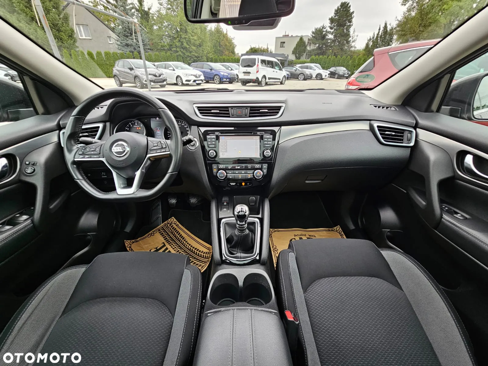 Nissan Qashqai 1.3 DIG-T TEKNA - 15