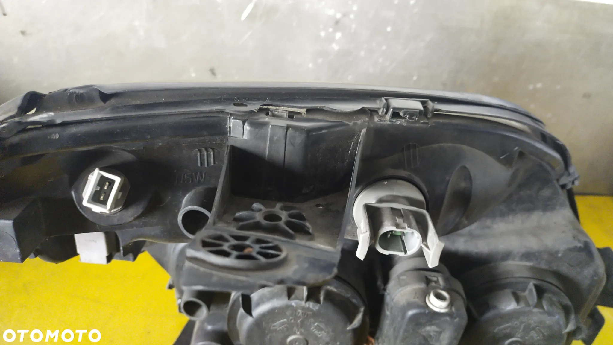 Renault Scenic  89002988 lampa przednia - 8