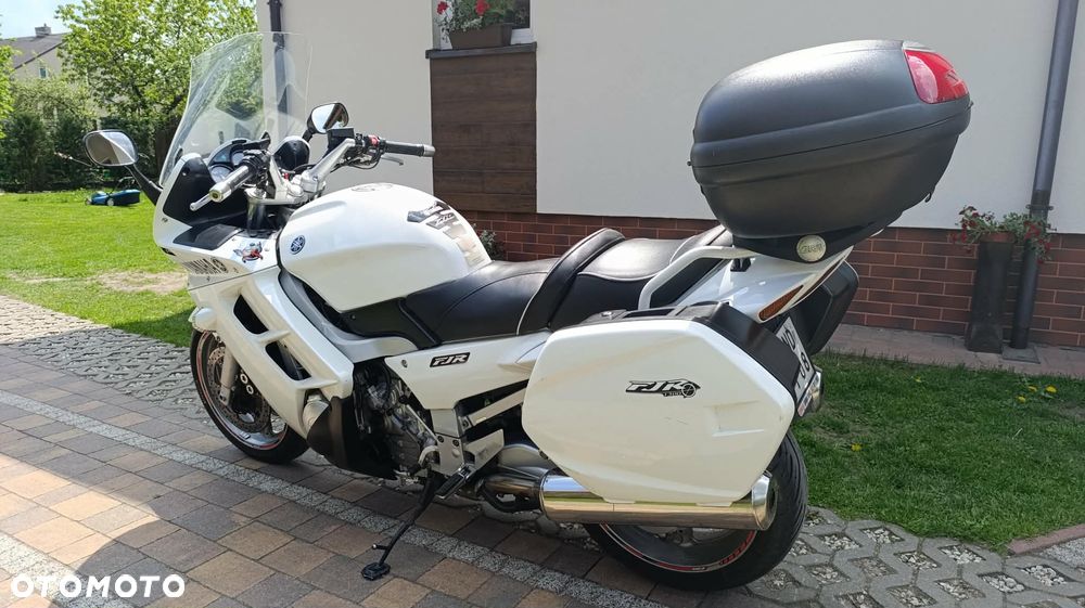 Yamaha FJR - 3