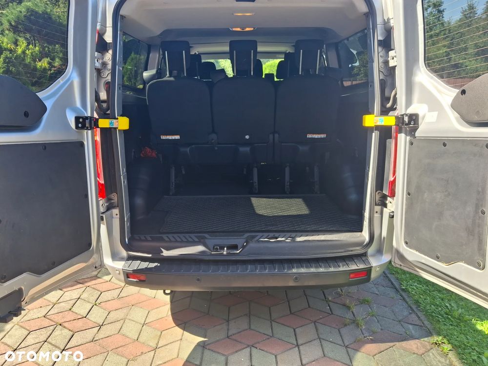 Ford Transit Custom - 13