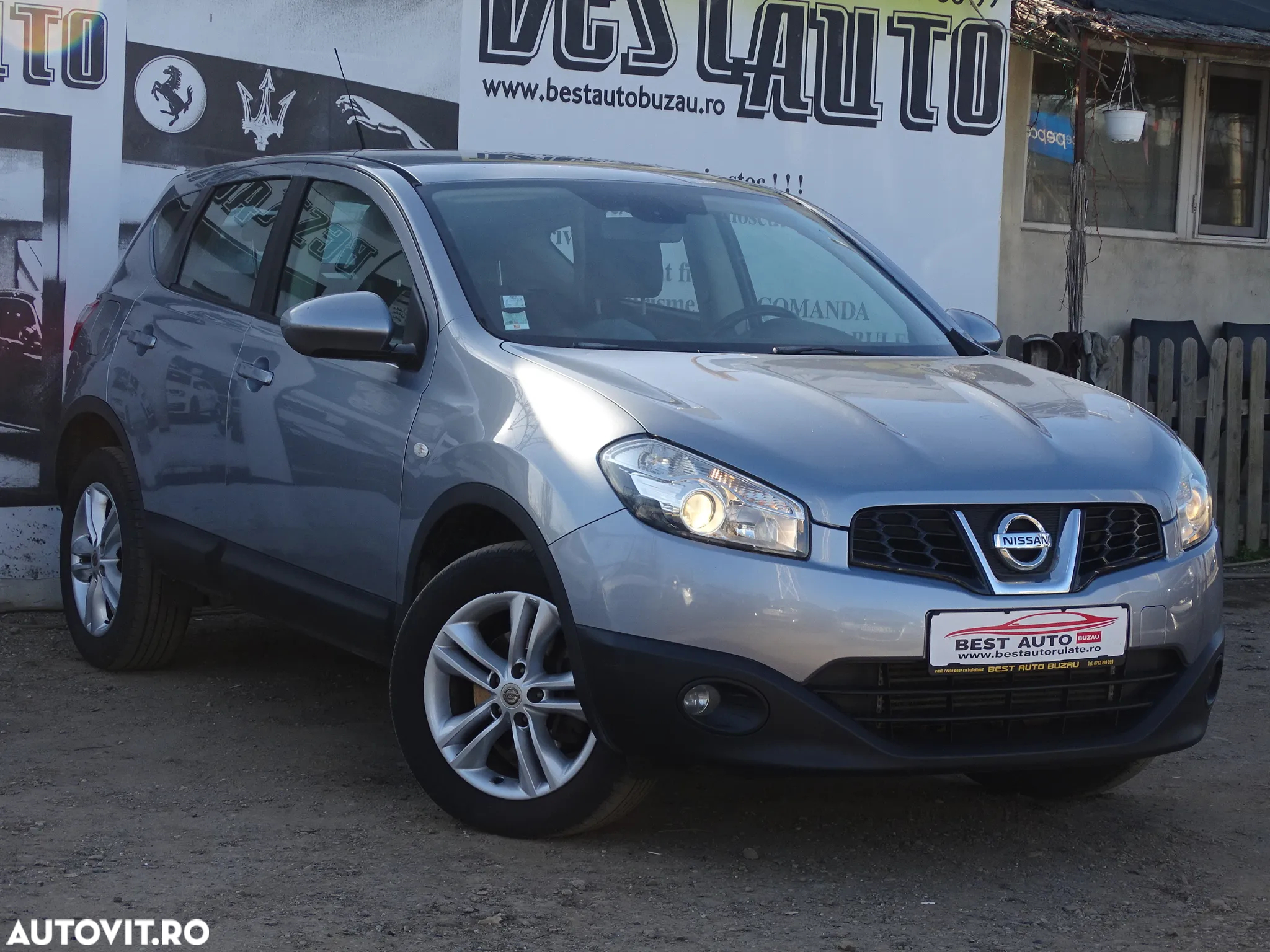 Nissan Qashqai 1.6 dCi DPF 4x4 tekna - 2