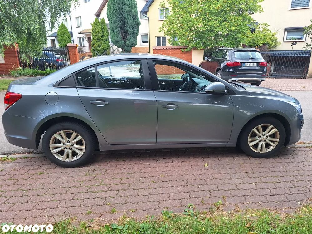 Chevrolet Cruze - 1