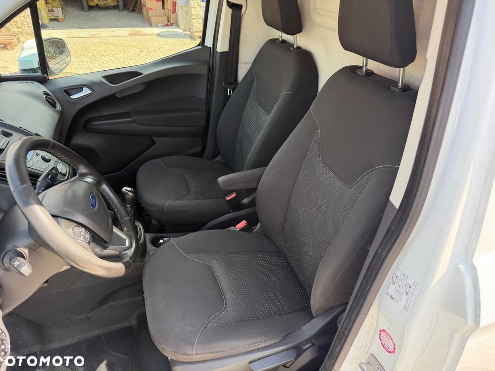 Ford Courier transit - 20
