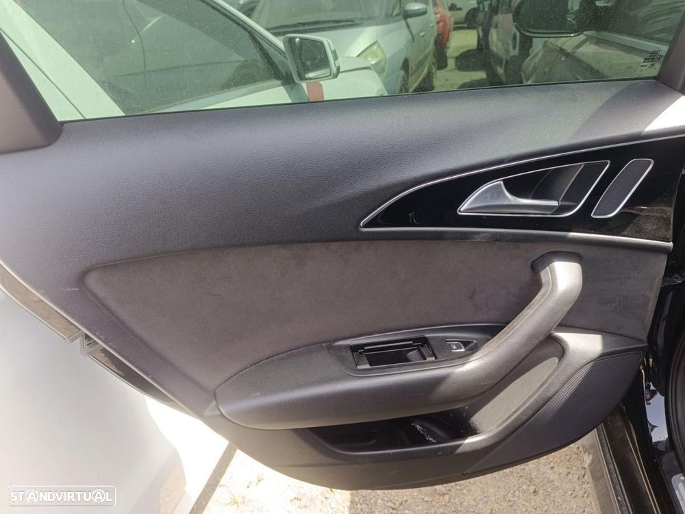 FORRA DA PORTA TRASEIRA ESQUERDA AUDI A6 AVANT 4GD - 1