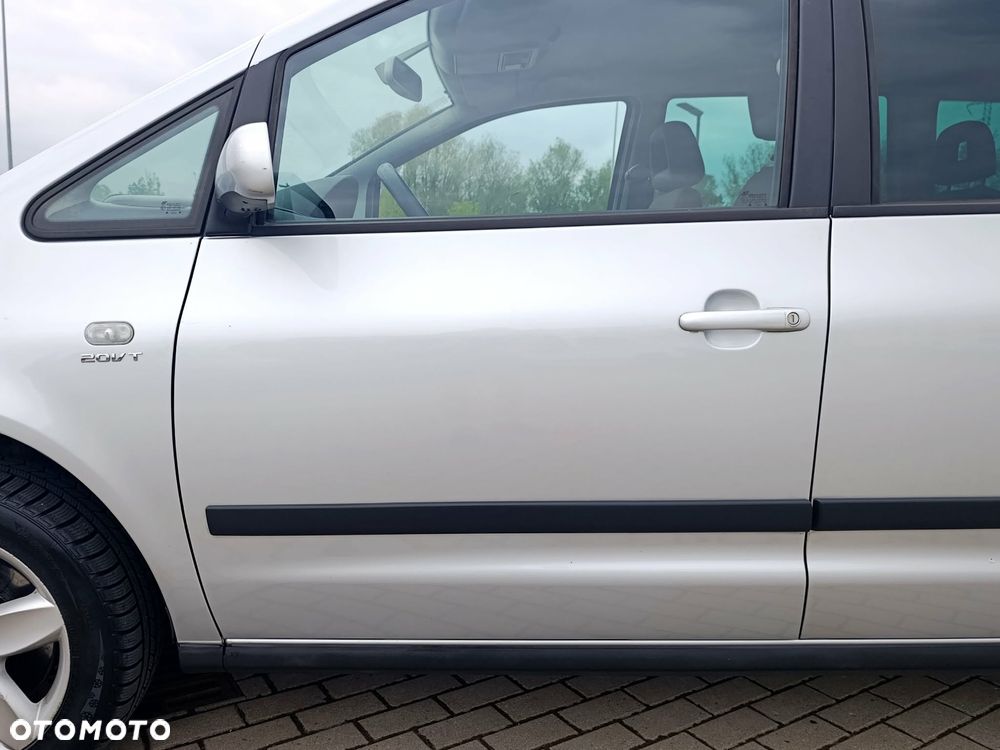 Seat Alhambra 1.8 20V Turbo Signo - 12