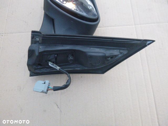 LUSTERKO LEWE ELEKTRYCZNE FORD FOCUS MK2 04-07 KOLOR H4 5 PINÓW - 3