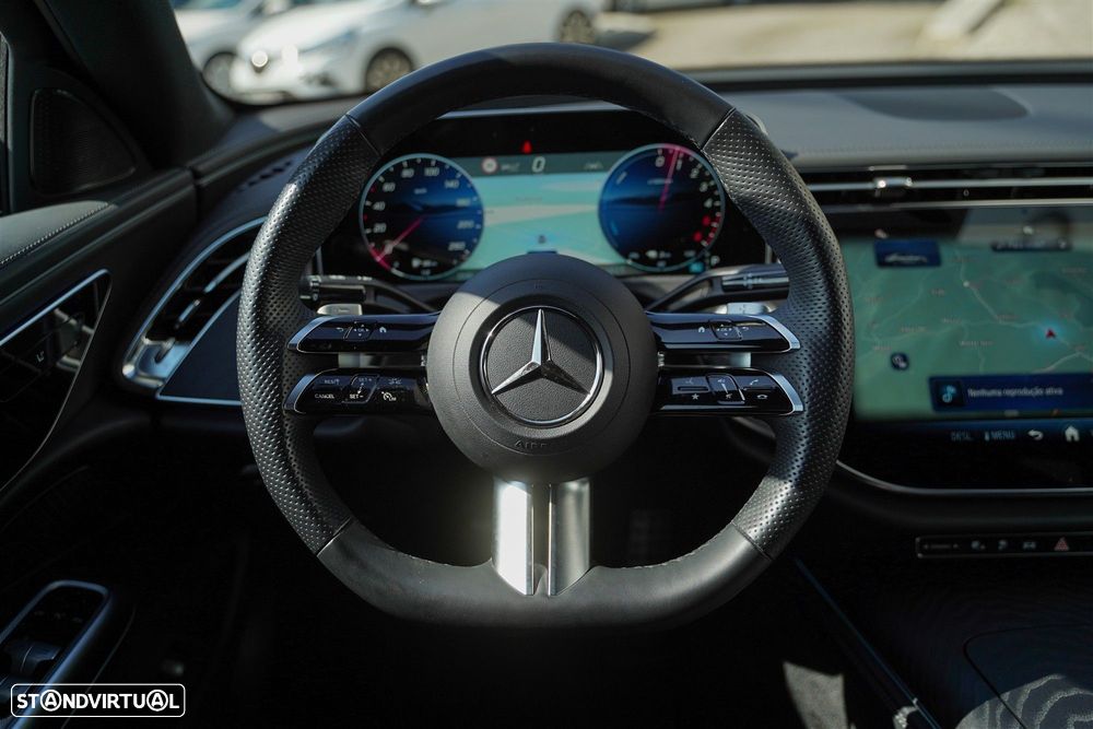 Mercedes-Benz E 300 de - 23