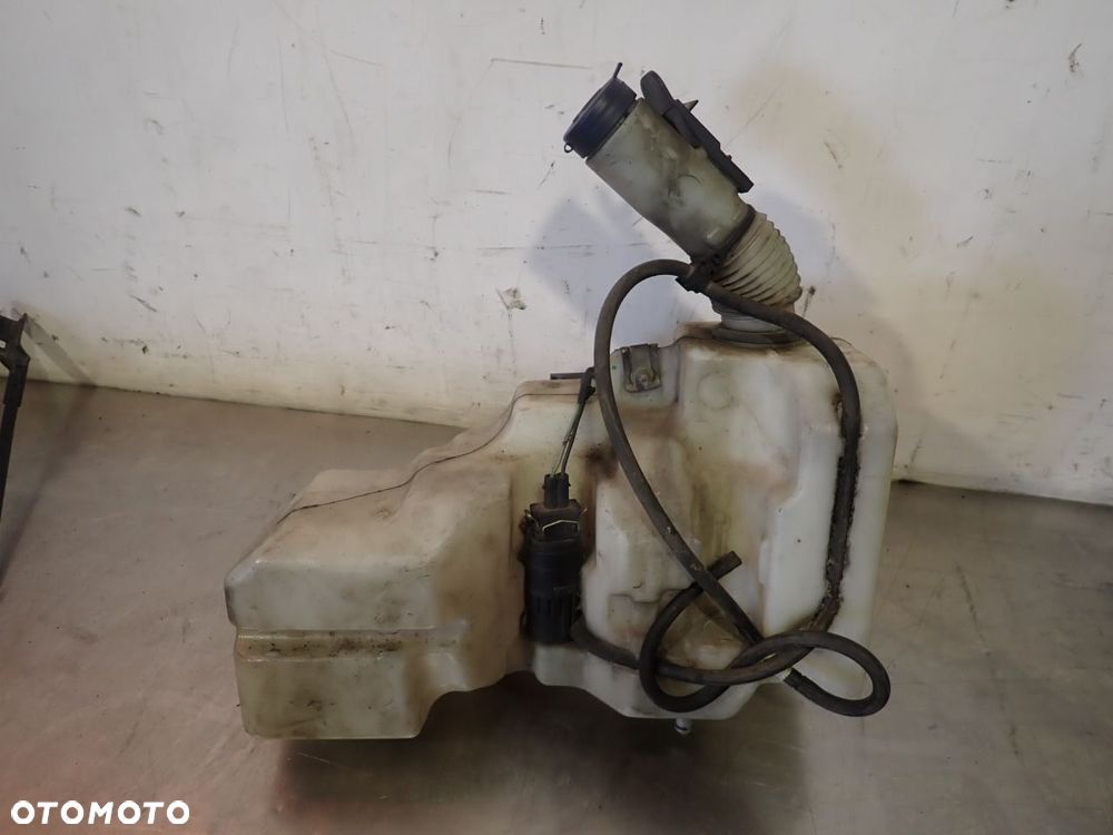 ZBIORNICZEK SPRYSKIWACZY FIAT DUCATO III - 1