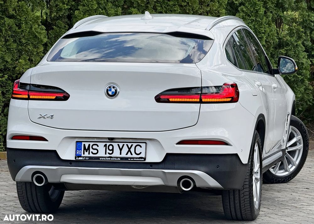 BMW X4 xDrive30i Aut. xLine - 3