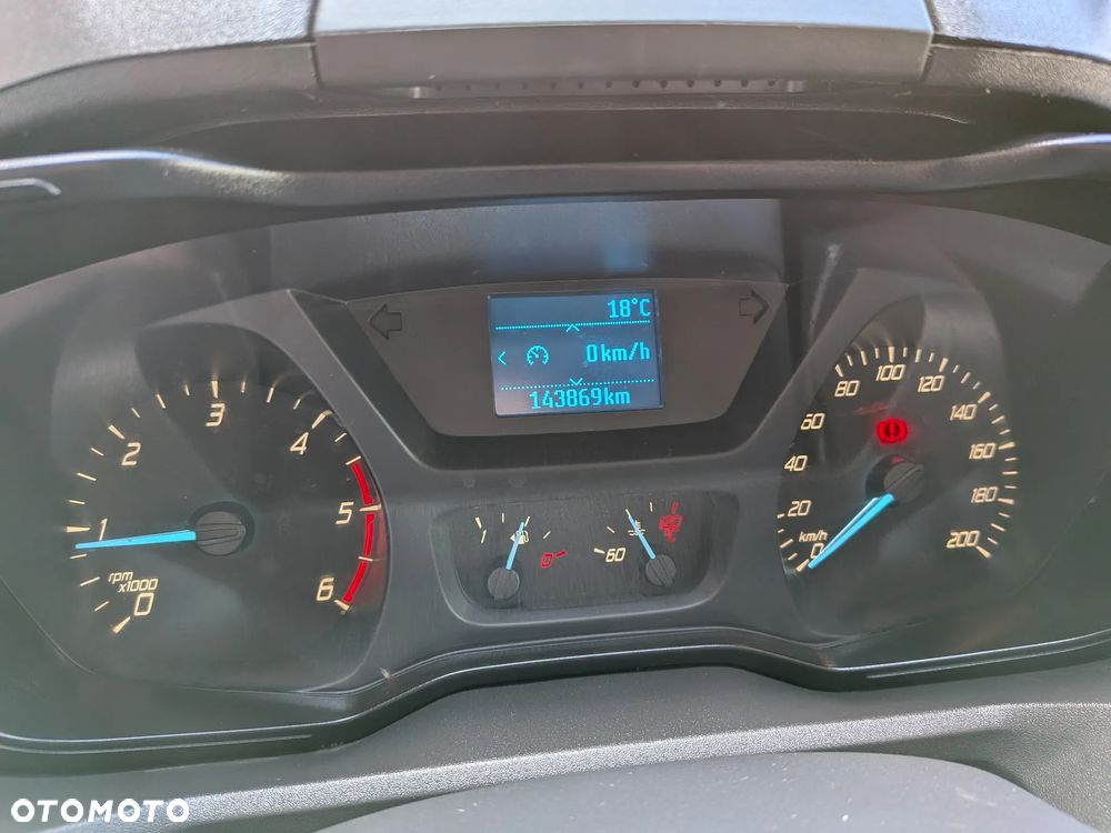 Ford Transit Custom - 17