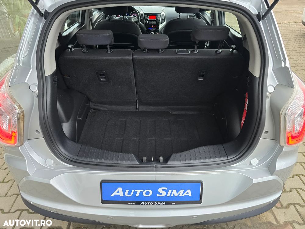 SsangYong Tivoli - 13