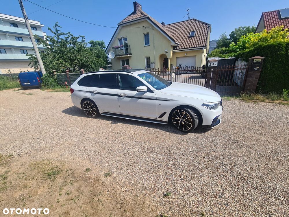 BMW Seria 5 530d xDrive Sport - 3