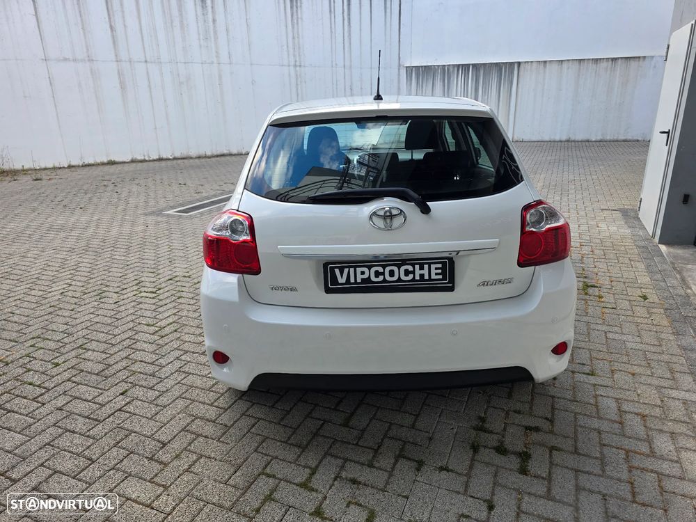 Toyota Auris 1.33 VVT-i Exclusive - 9