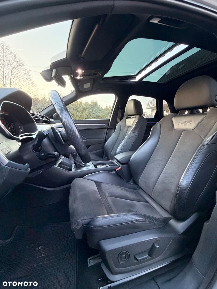 Audi RS Q3 - 30