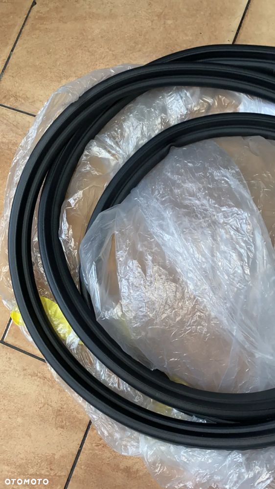 USZCZELKA POKRYWY BAGAŻNIKA BMW X4 G02 7498729 NOWA ORYGINAŁ - 3