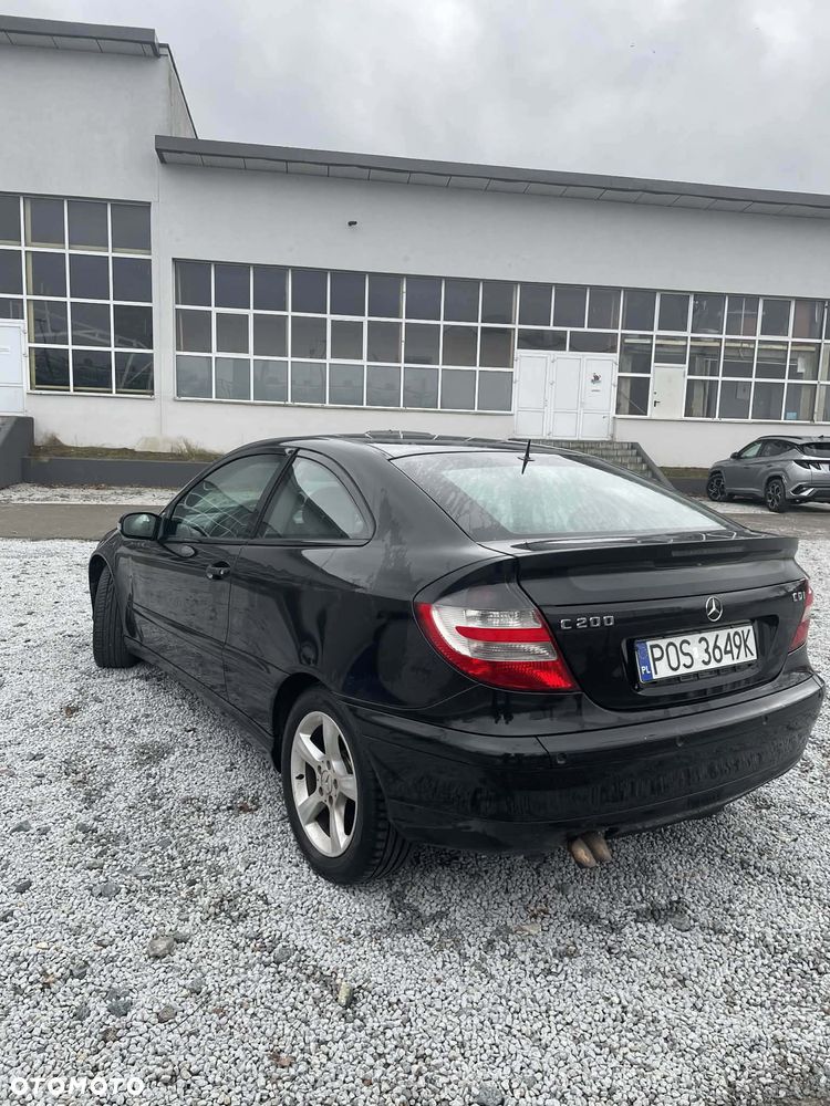Mercedes-Benz Klasa C 200 CDI Automatik DPF Sport Edition - 11
