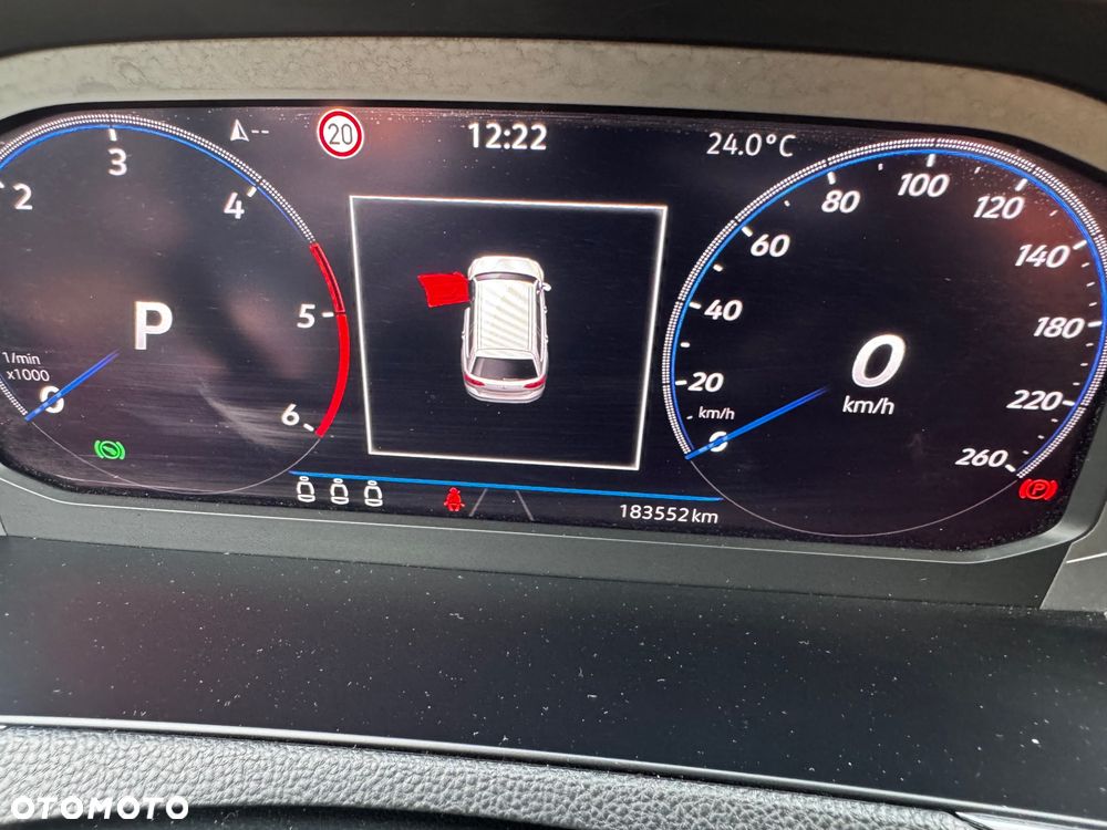 Volkswagen Passat 2.0 TDI SCR DSG Comfortline - 8