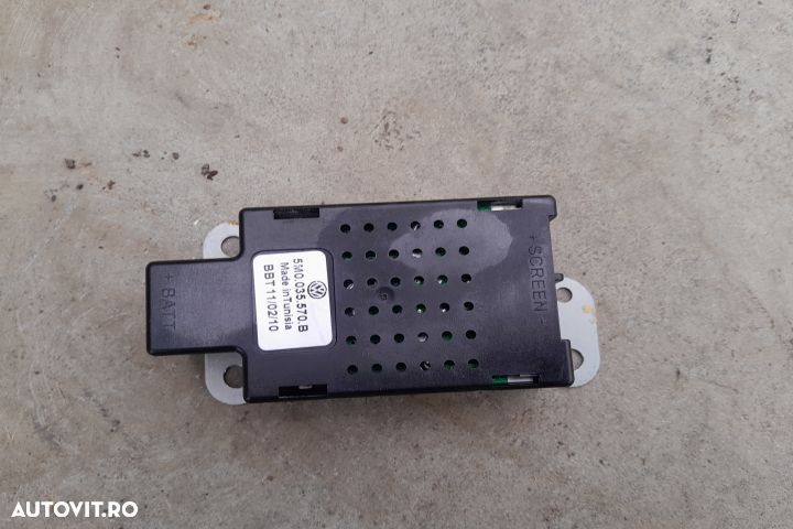 Amplificator antena 5M0035570B 5M0035570B Volkswagen VW Golf 6 [2008 - 1
