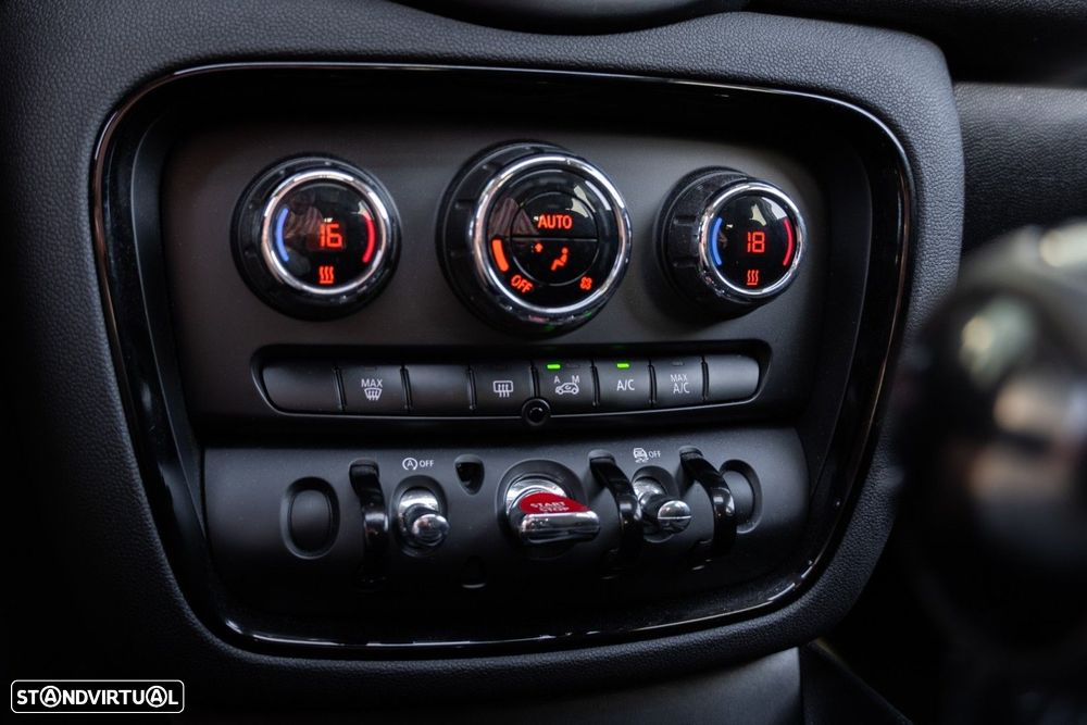 MINI Clubman One D - 17