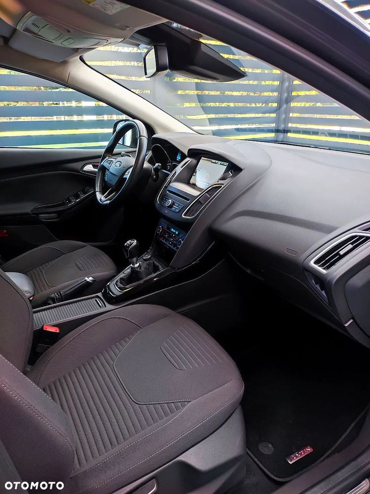 Ford Focus 1.5 EcoBoost Start-Stopp-System Titanium - 23