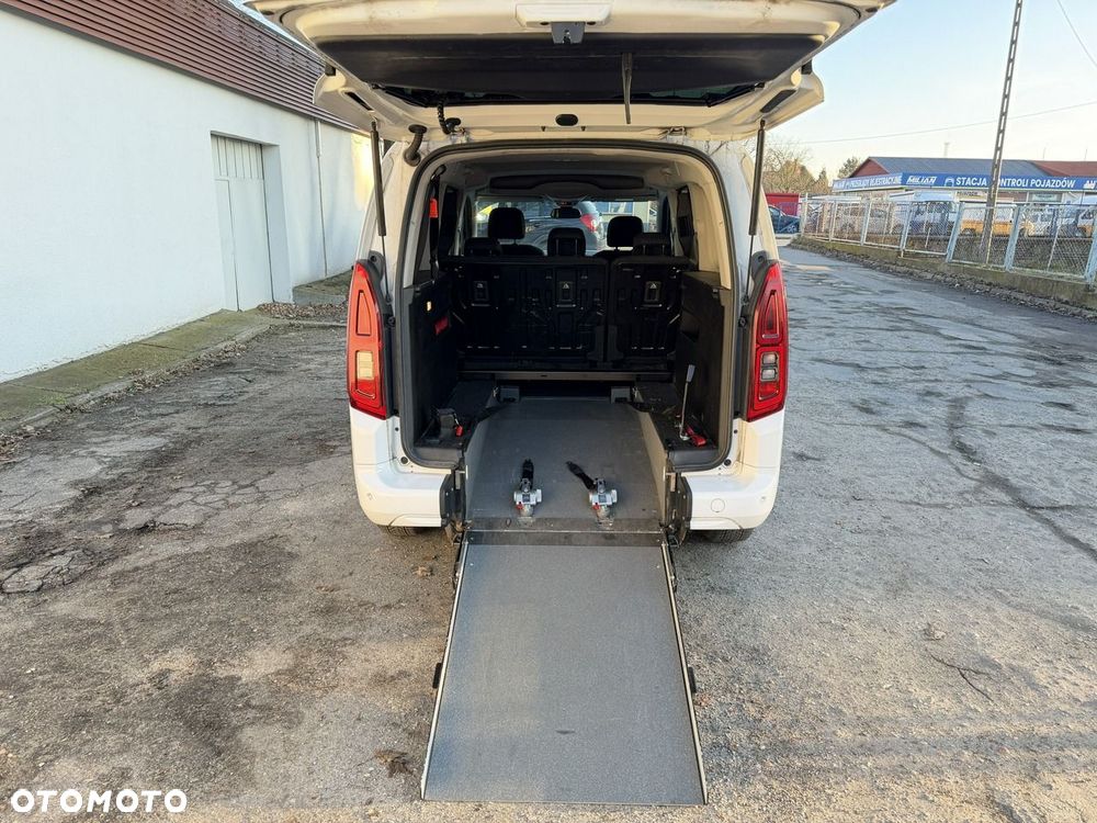 Opel Combo 1.5 CDTI Elegance Plus S&S - 6