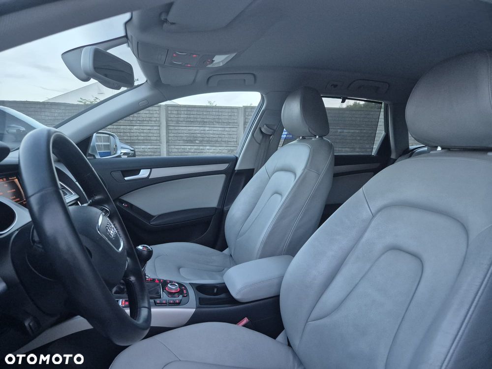 Audi A4 Avant - 16
