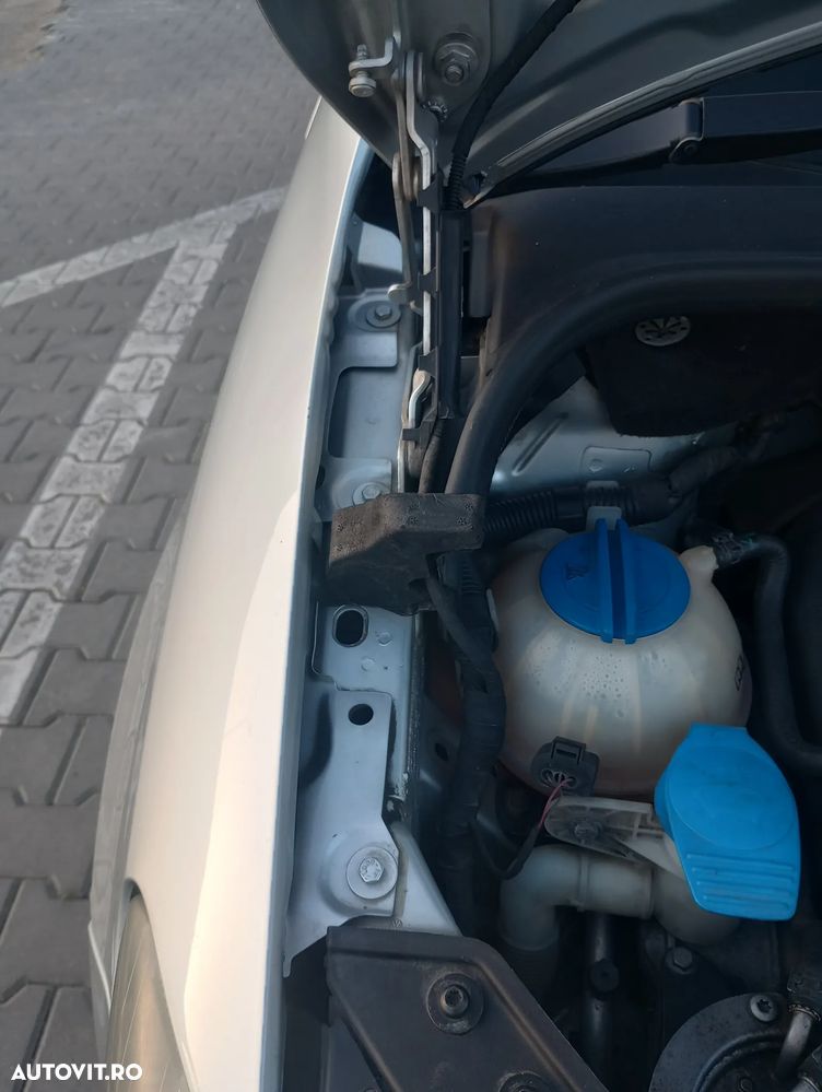 Volkswagen Golf Plus 1.9 TDI Sportline - 14