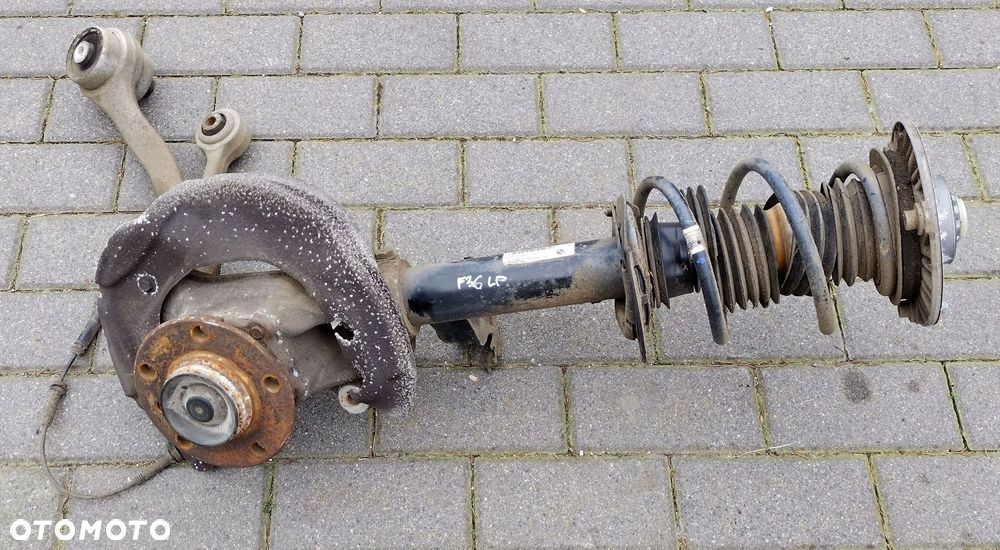 bmw 4 f36 gran coupe 14-17 2.0 diesel lewa zwrotnica kolumna mcpherson - 3