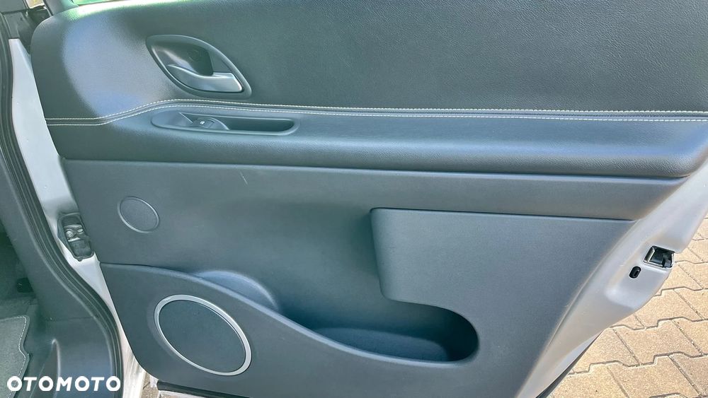 Renault Grand Espace 2.0 dCi 150 FAP Celsium - 9