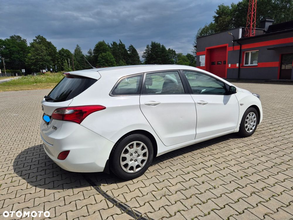 Hyundai i30 1.6 CRDi Classic - 13