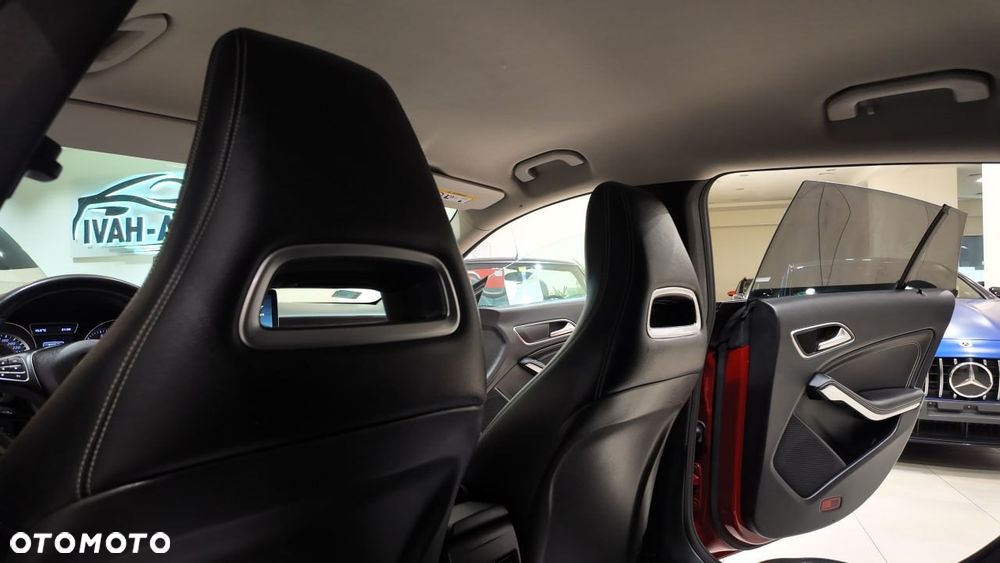 Mercedes-Benz CLA 250 4-Matic Sport - 31