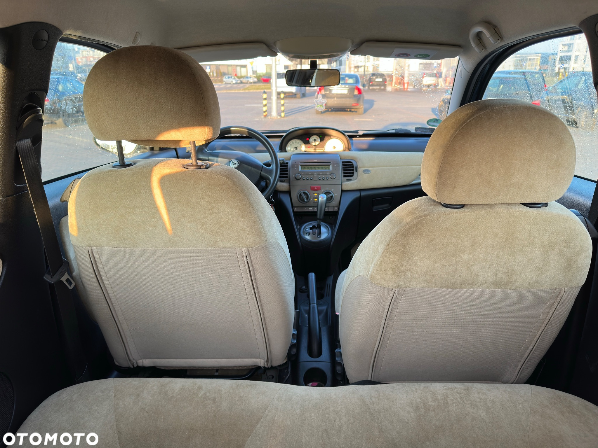 Lancia Ypsilon - 15