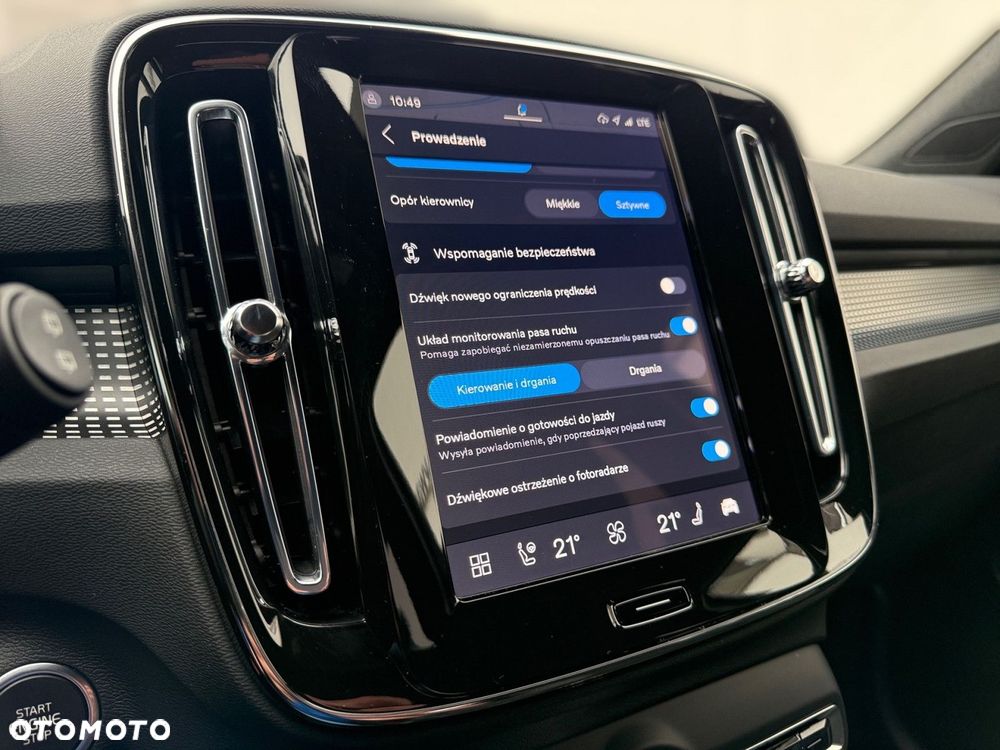 Volvo XC 40 - 24