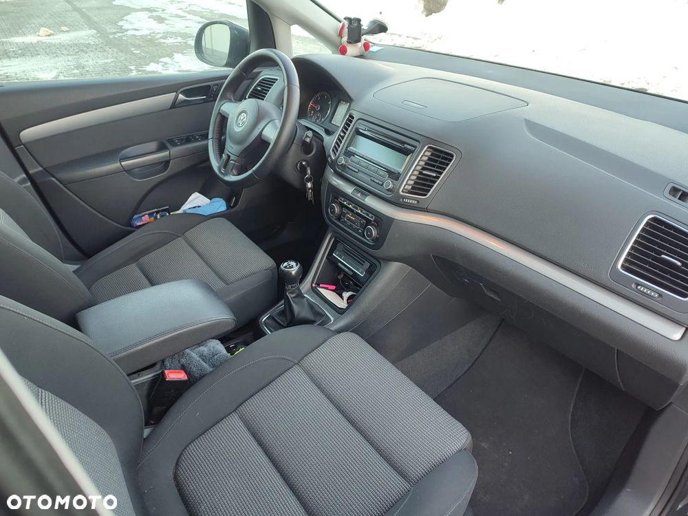 Volkswagen Sharan 2.0 TDI DPF BlueMotion Comfortline - 4