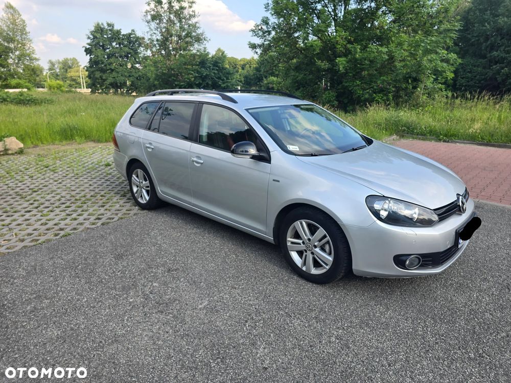 Volkswagen Golf 1.6 TDI DPF MATCH - 12