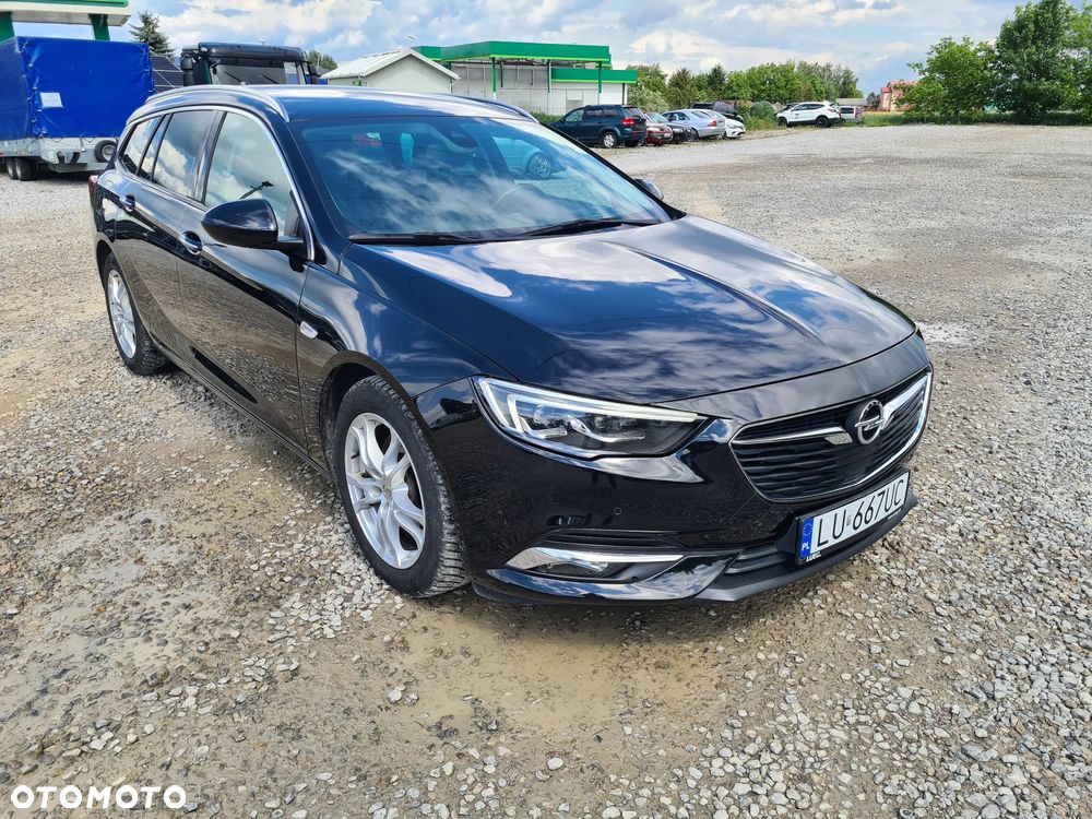 Opel Insignia - 12