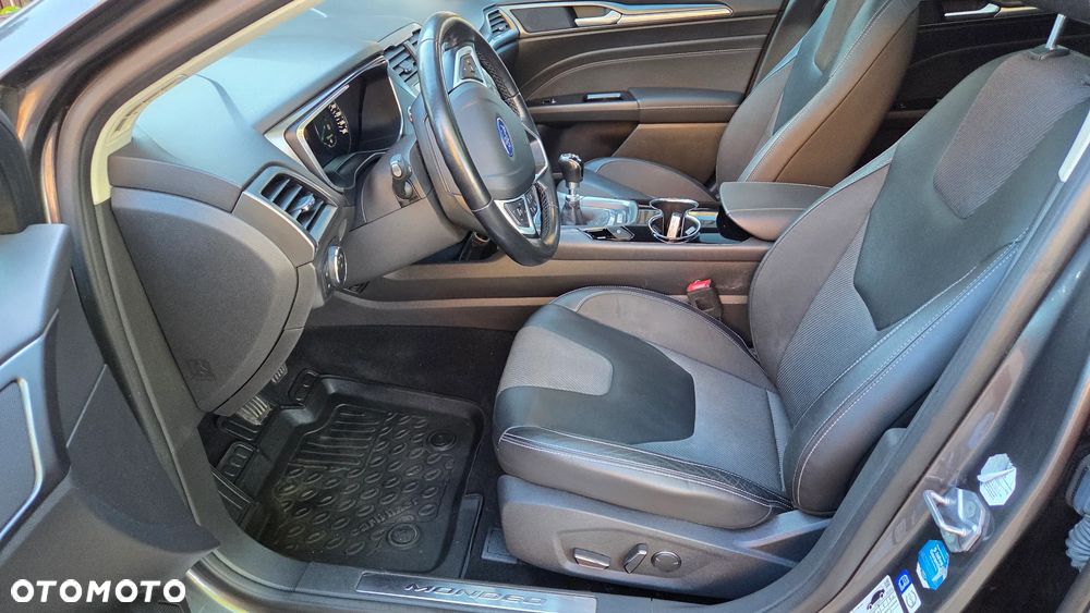 Ford Mondeo 2.0 TDCi STart-Stopp Titanium - 23