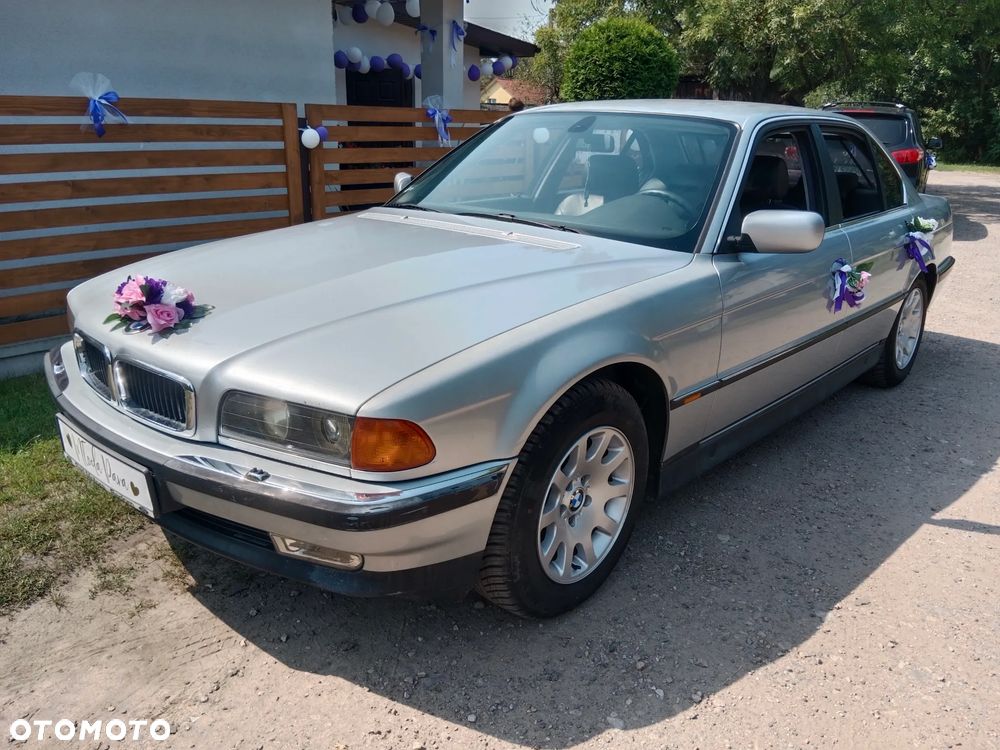 BMW Seria 7 - 1