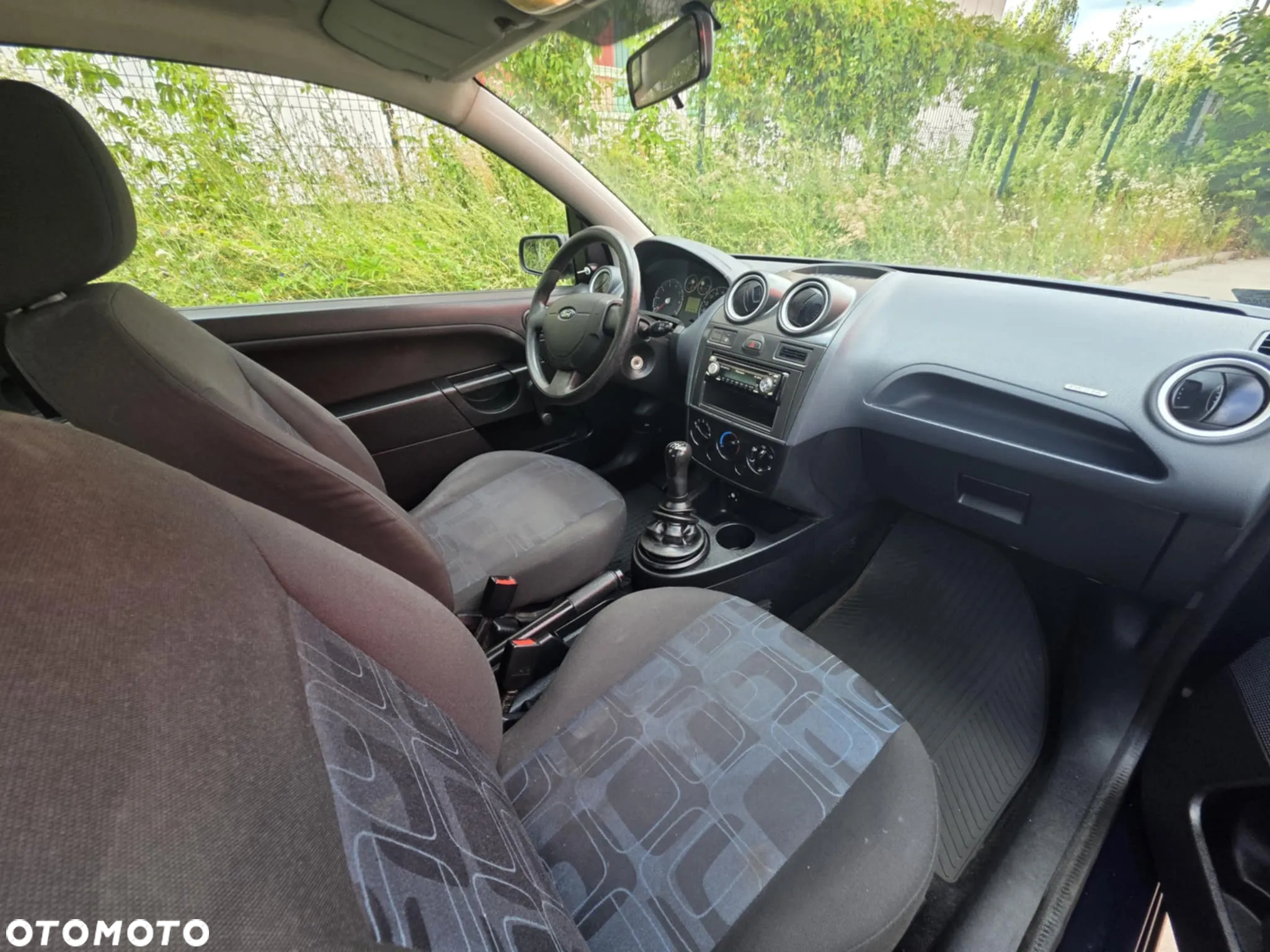 Ford Fiesta 1.3 - 5