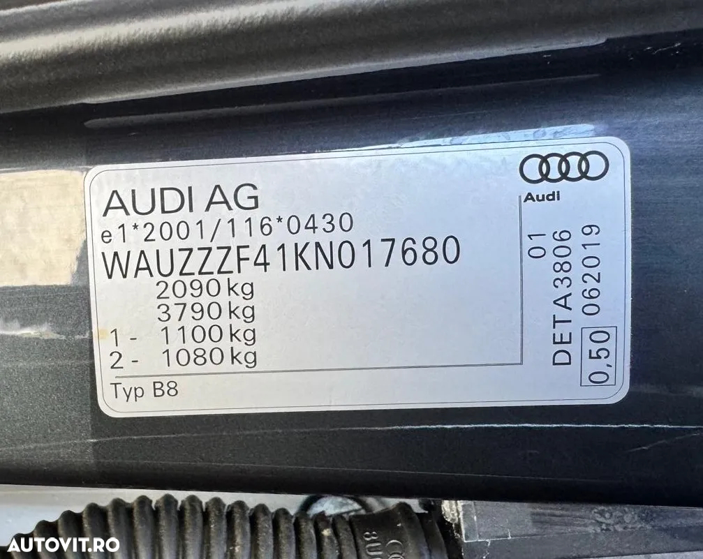 Audi A4 2.0 TDI S tronic - 5