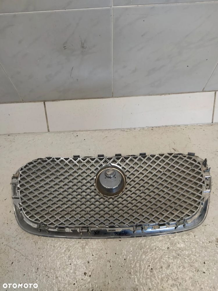JAGUAR XF X250 GRILL ATRAPA MASKOWNICA ORYGINAŁ - 2