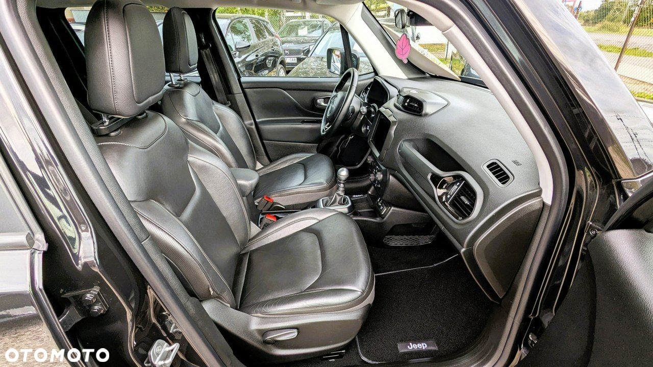 Jeep Renegade - 18