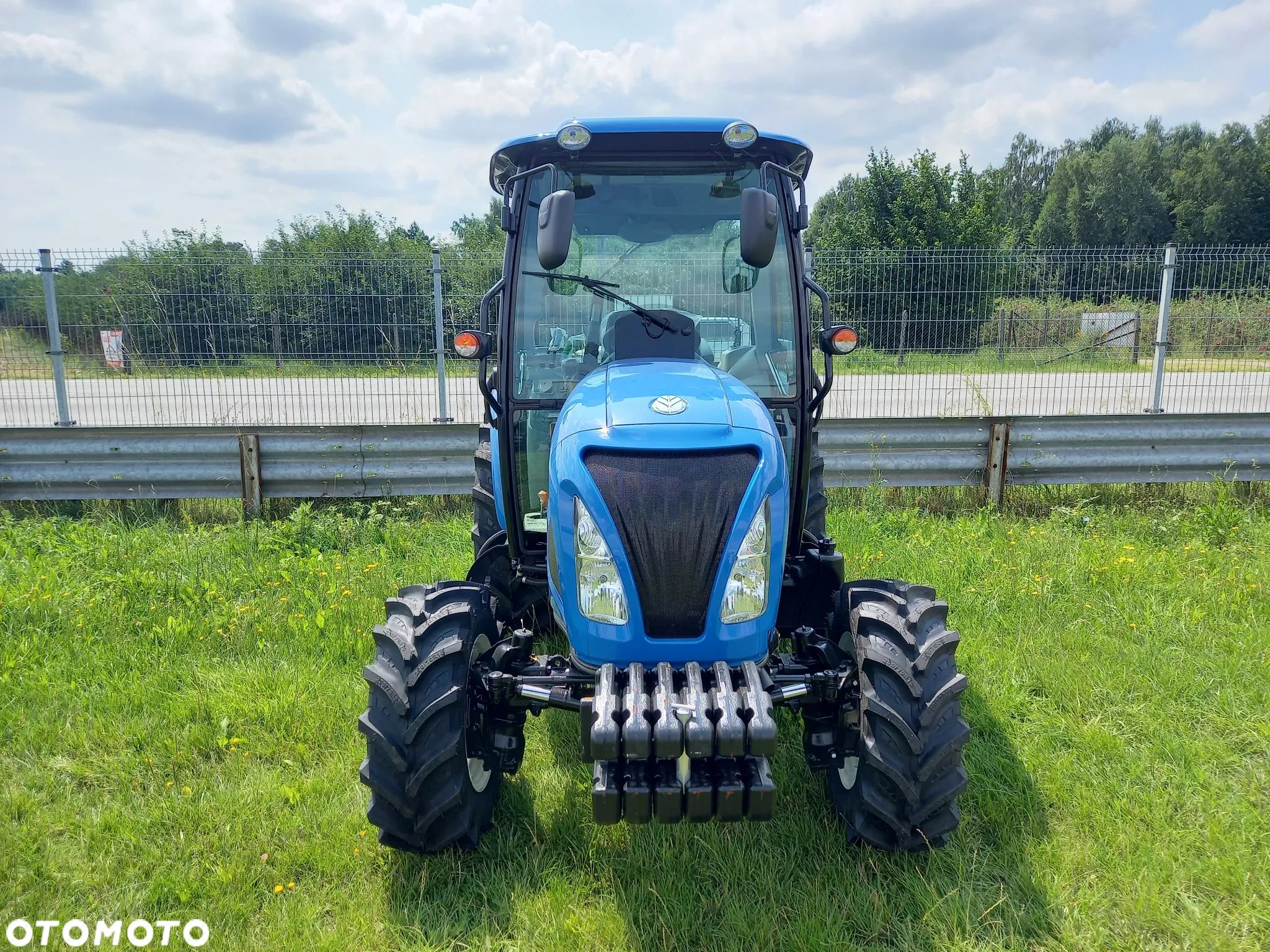 New Holland Boomer 50 - 1