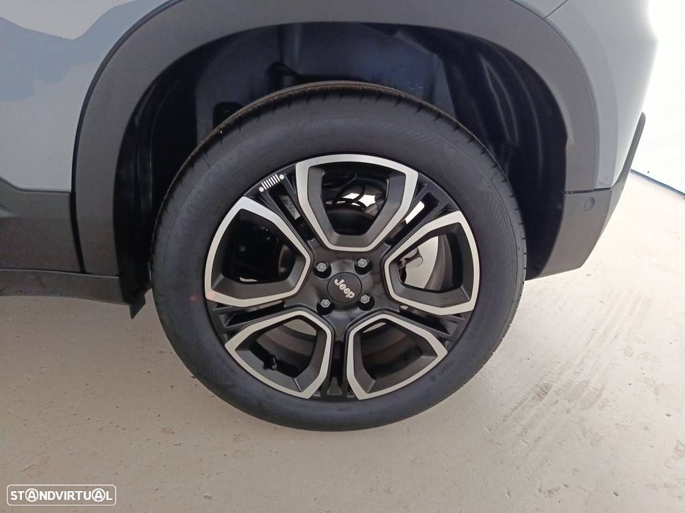 Jeep Avenger 1.2 GSE T3 Altitude - 12