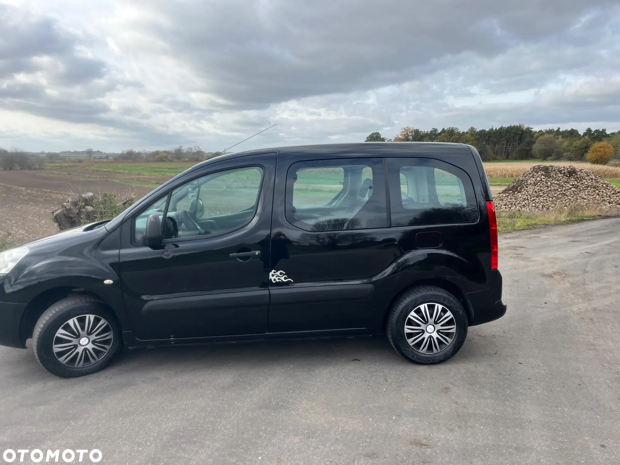 Peugeot Partner Tepee 90 Family - 10