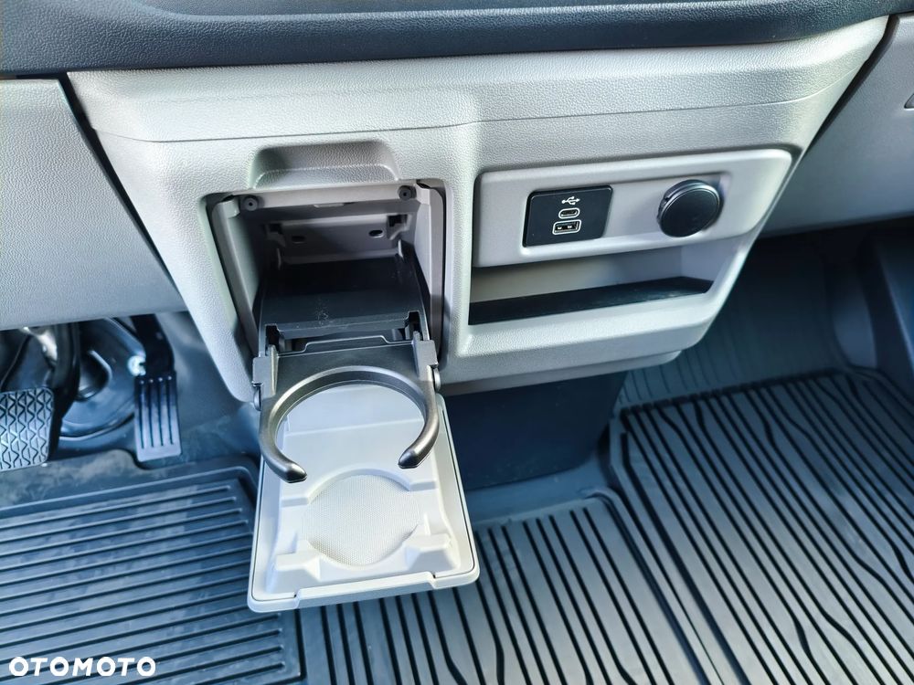 Ford E-Transit Custom - 20