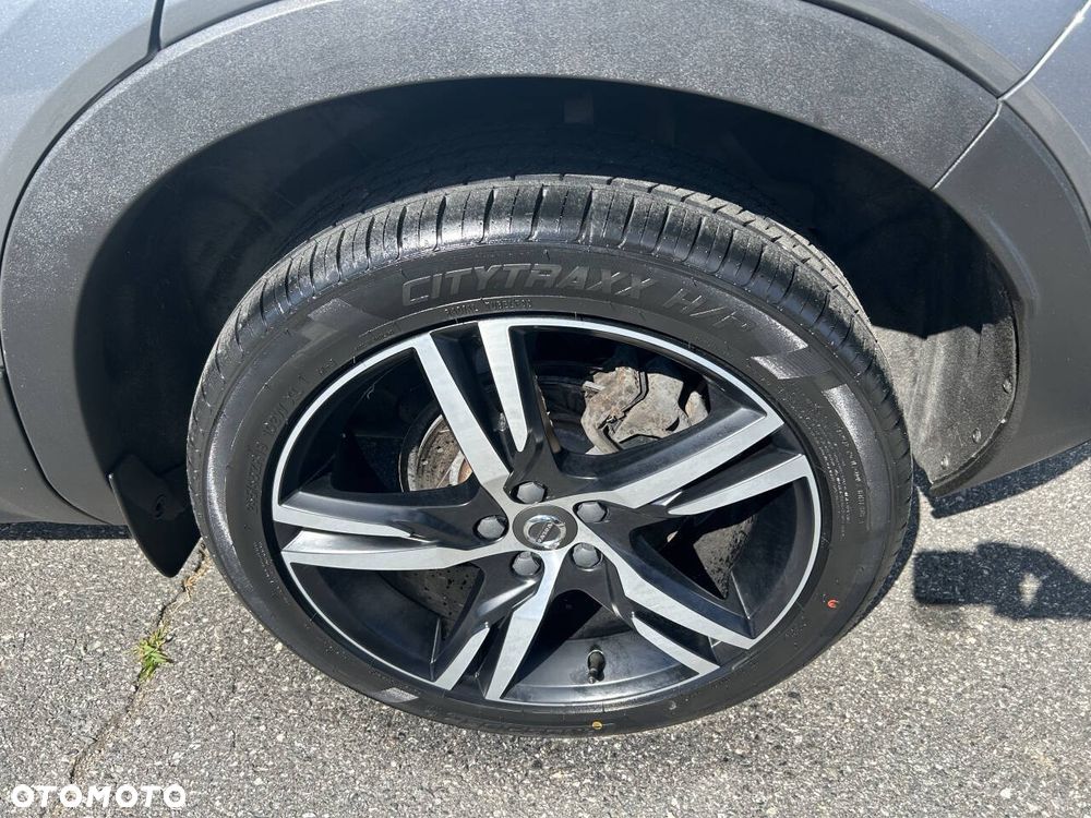 Volvo XC 40 T5 AWD Momentum - 26