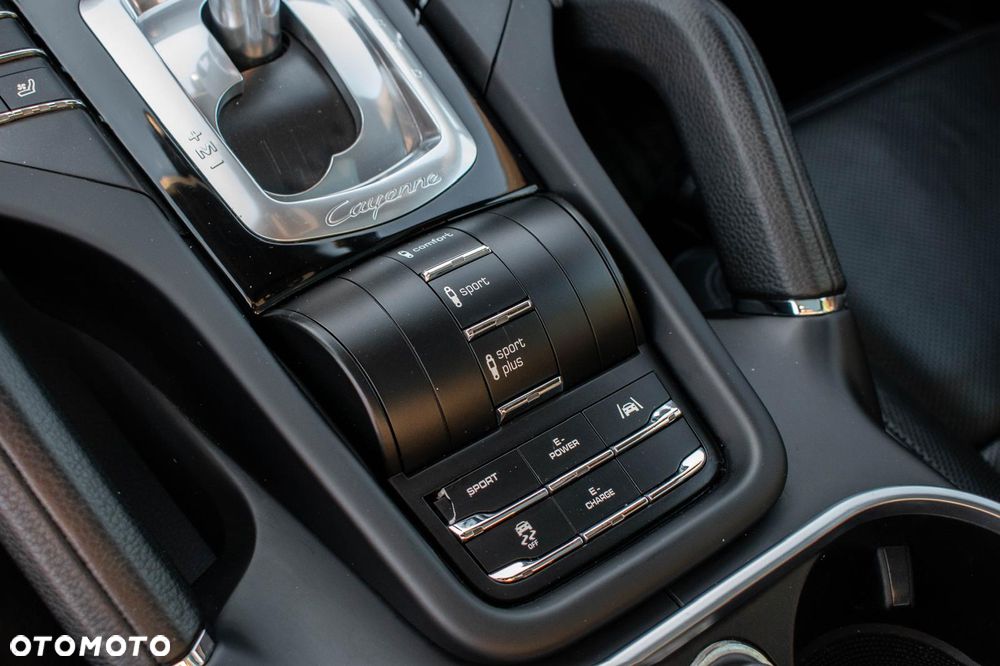 Porsche Cayenne S Tiptronic S - 13