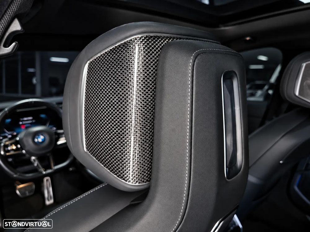 BMW i7 xDrive50 - 34